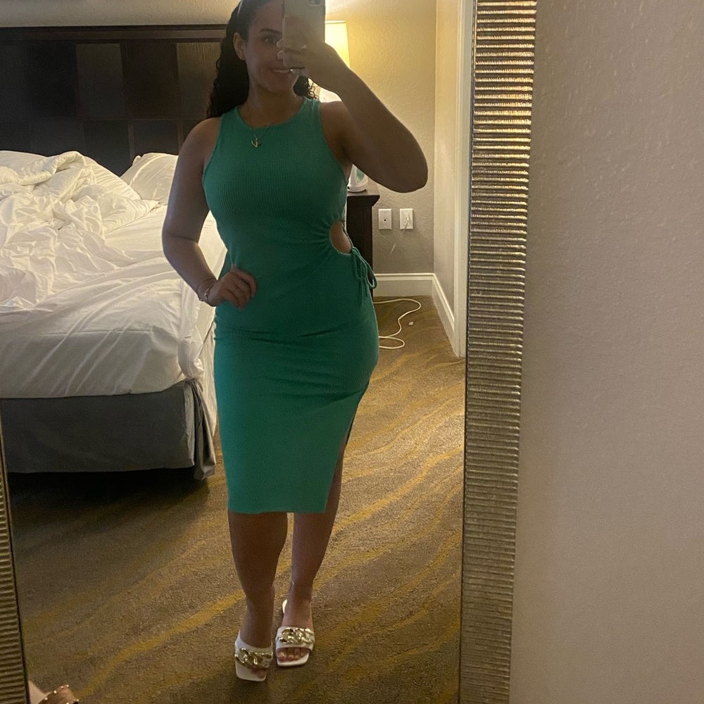 Knit Side Cut out Midi Dress with side slit